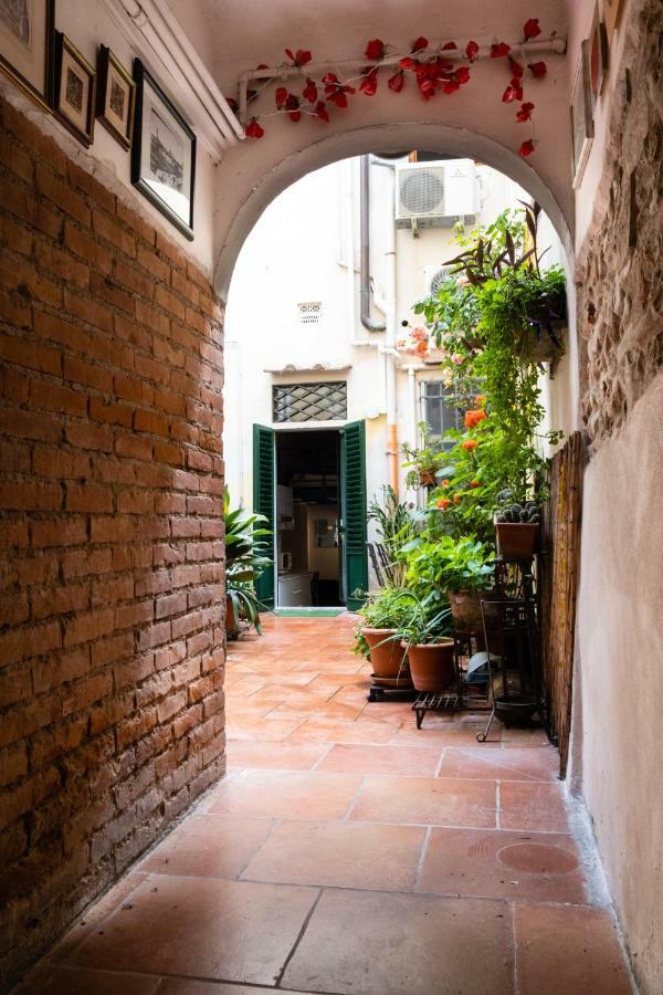 Il Nido - Cozy Studio Apartment In Santa Croce Florenz Exterior foto